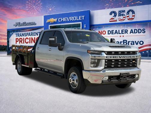 Silver Ice Metallic 2023 Chevrolet Silverado 3500 LT