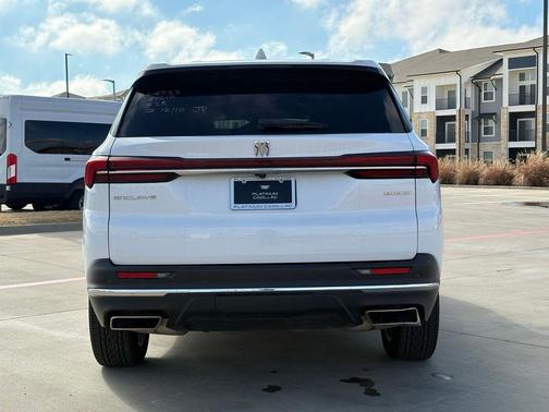 2025 Buick Enclave Preferred FWD