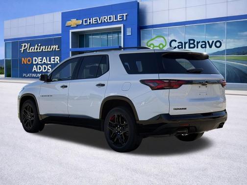 Summit White 2023 Chevrolet Traverse Premier