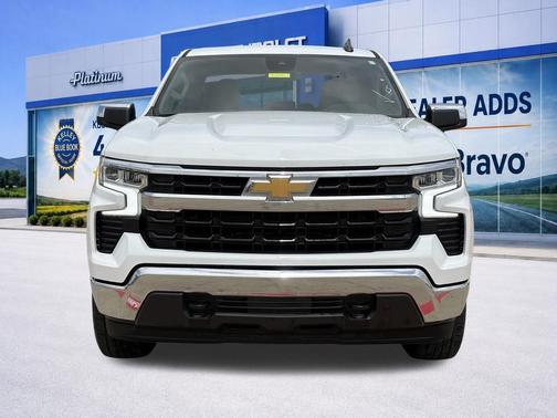 Summit White 2023 Chevrolet Silverado 1500 LT