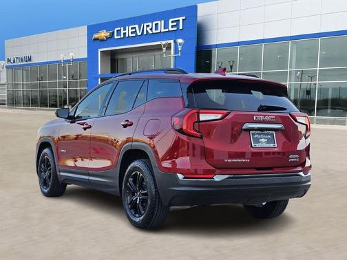 2023 GMC Terrain AWD AT4