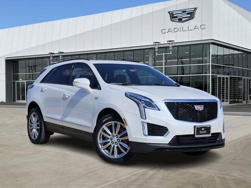 2025 Cadillac XT5 Sport