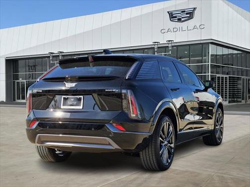 2025 Cadillac OPTIQ Sport