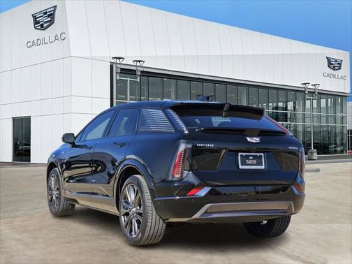 2025 Cadillac OPTIQ Sport