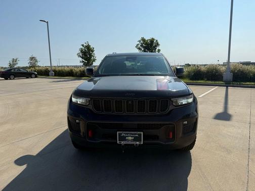 2022 Jeep Grand Cherokee Trailhawk