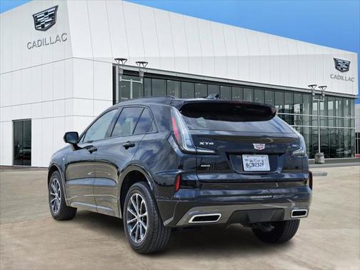 2024 Cadillac XT4 Sport