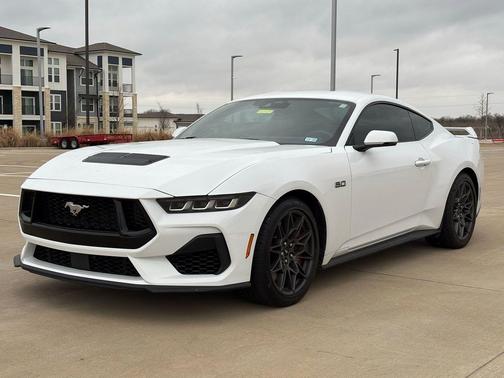 2024 Ford Mustang GT Premium