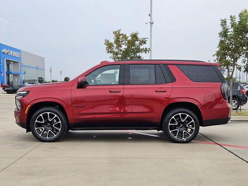 2026 Chevrolet Tahoe 4WD RST