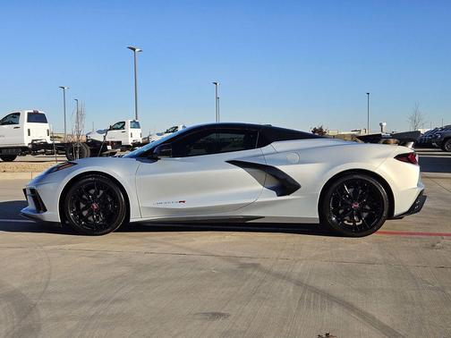 2023 Chevrolet Corvette Stingray w/2LT