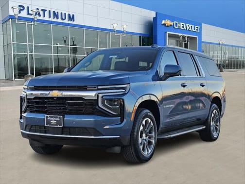 2025 Chevrolet Suburban LS