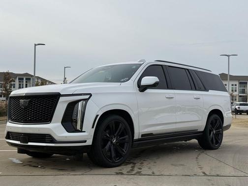 2025 Cadillac Escalade ESV Sport Platinum