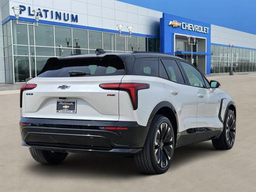 Iridescent Pearl Tricoat 2025 Chevrolet Blazer EV RWD RS