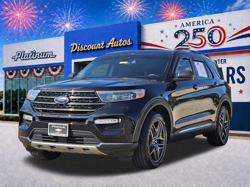 AGATE BLACK METALLIC 2021 Ford Explorer XLT