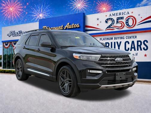 AGATE BLACK METALLIC 2021 Ford Explorer XLT