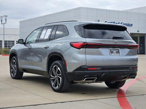 2025 Buick Enclave Sport Touring