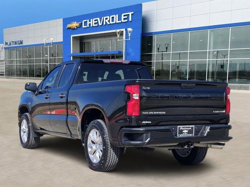 2020 Chevrolet Silverado 1500 Custom