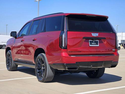 2026 Cadillac Escalade Sport