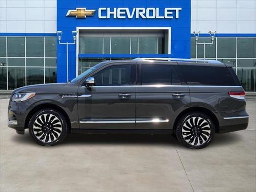 2023 Lincoln Navigator Black Label