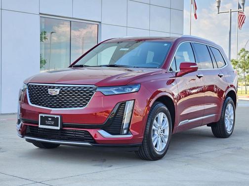 2025 Cadillac XT6 Luxury FWD