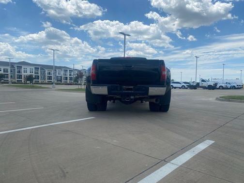 2014 Chevrolet Silverado 3500 LTZ