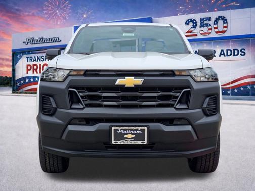 Summit White 2026 Chevrolet Colorado WT