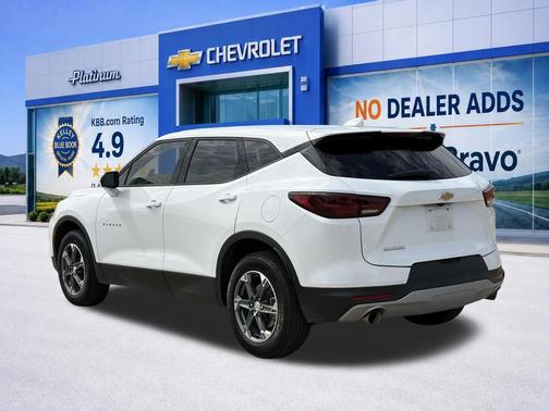 Summit White 2025 Chevrolet Blazer 2LT