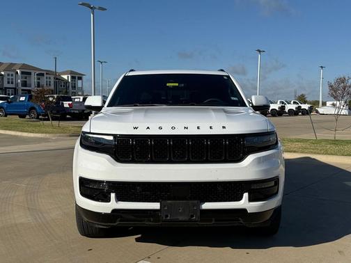 2022 Jeep Wagoneer Series II Carbide 4x2