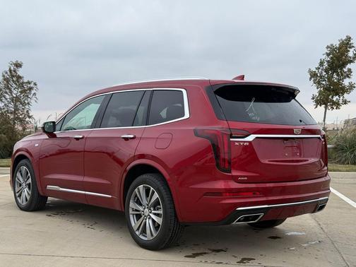 2024 Cadillac XT6 Premium Luxury AWD