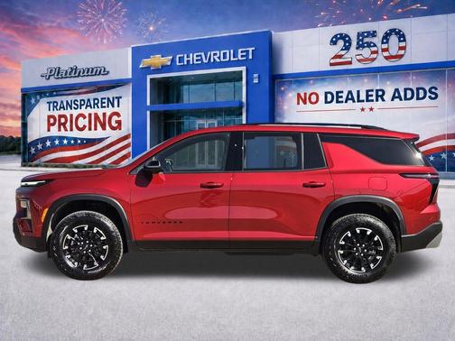 Radiant Red Tintcoat 2026 Chevrolet Traverse AWD Z71