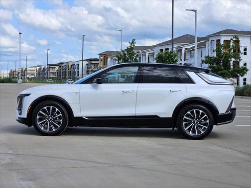 2025 Cadillac LYRIQ Sport w/1SF