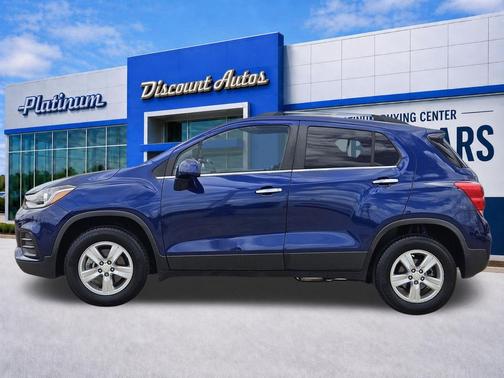 Blue Topaz Metallic 2017 Chevrolet Trax LT