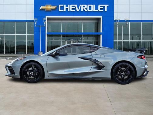 2022 Chevrolet Corvette Stingray w/2LT