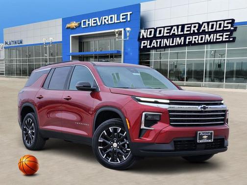 Radiant Red Tintcoat 2026 Chevrolet Traverse LT