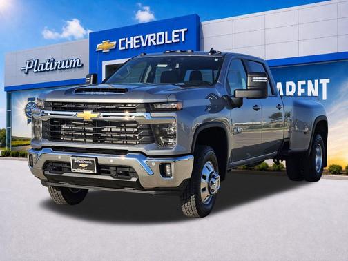 Sterling Gray Metallic 2026 Chevrolet Silverado 3500 LT