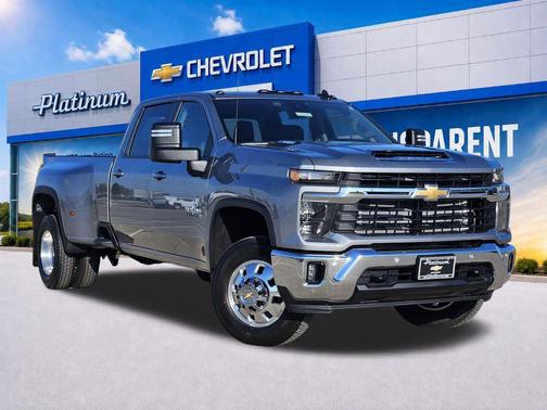 Sterling Gray Metallic 2026 Chevrolet Silverado 3500 LT