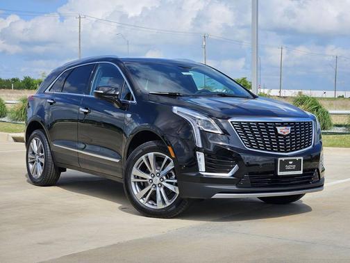 Stellar Black Metallic 2026 Cadillac XT5 Premium Luxury