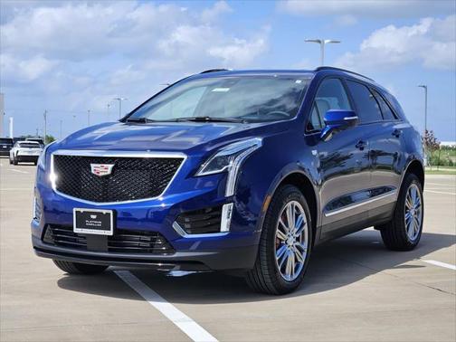 2025 Cadillac XT5 Sport