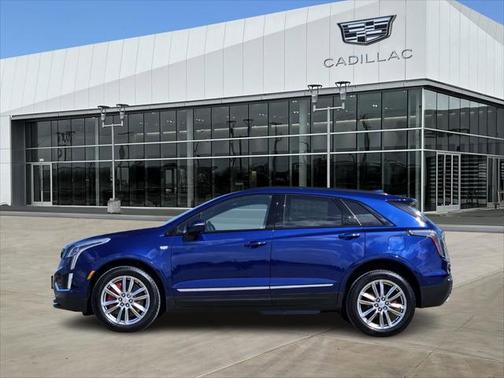2025 Cadillac XT5 Sport