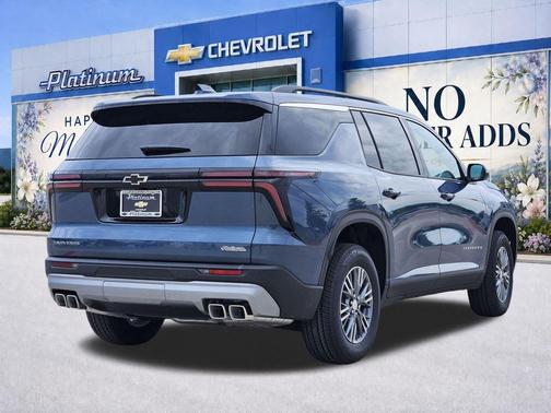 Lakeshore Blue Metallic 2026 Chevrolet Traverse LT