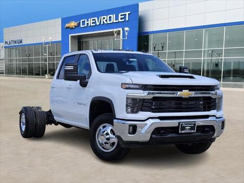 2025 Chevrolet Silverado 3500 LT
