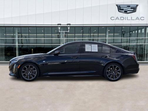 2022 Cadillac CT5 Sport