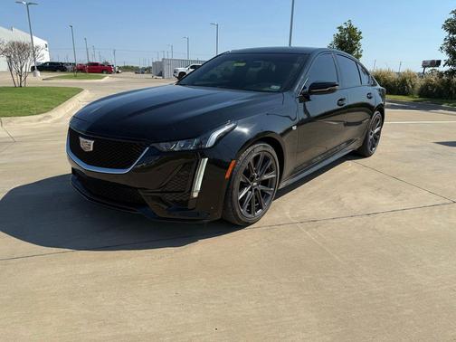 2022 Cadillac CT5 Sport