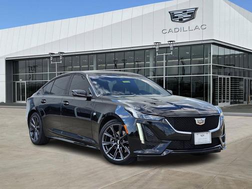 2022 Cadillac CT5 Sport