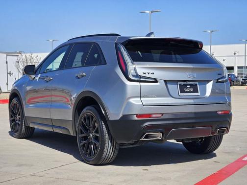 2023 Cadillac XT4 Sport
