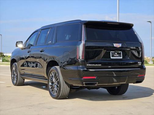 2025 Cadillac Escalade ESV Sport Platinum