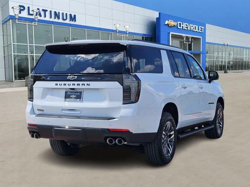 2026 Chevrolet Suburban Z71, 4WD