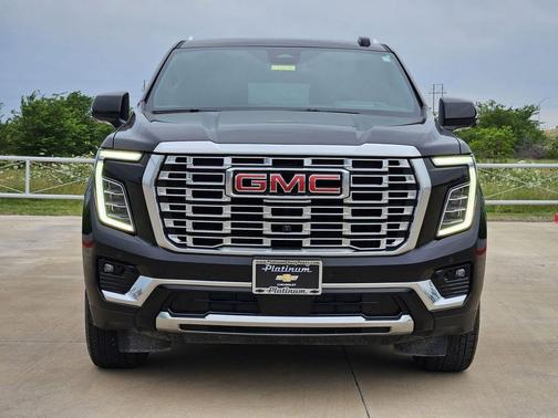 Onyx Black 2025 GMC Yukon XL Denali