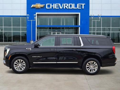 Onyx Black 2025 GMC Yukon XL Denali