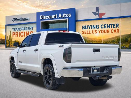 Super White 2018 Toyota Tundra SR5