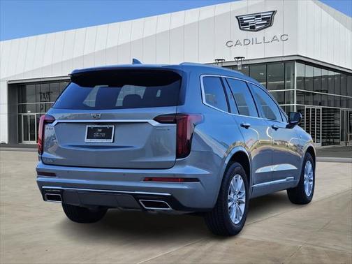 2025 Cadillac XT6 Luxury FWD